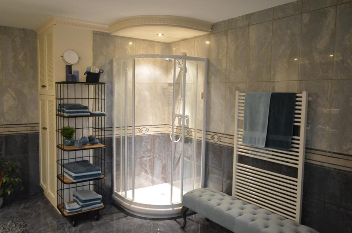B&B Serenity NeerNeerpelt Екстериор снимка