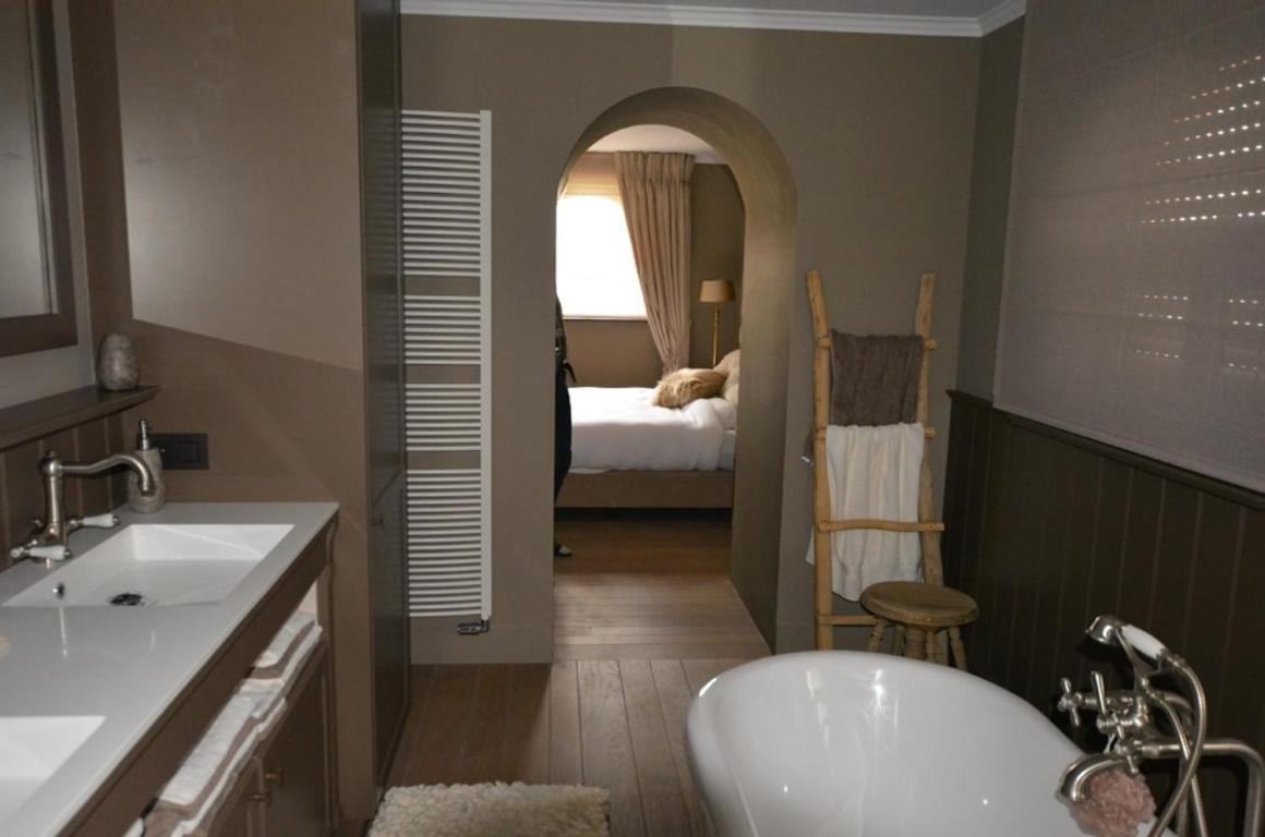 B&B Serenity NeerNeerpelt Екстериор снимка